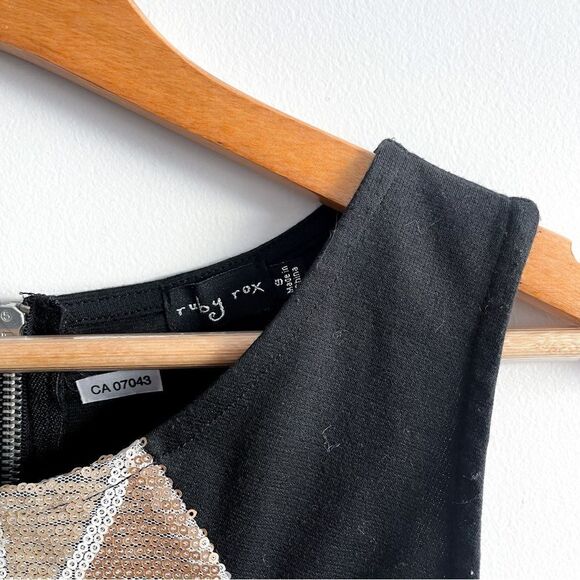 Ruby Rox Dress Black Gold White Sequins Stretch Women's S Back Exposed Zipper - Picture 4 of 10